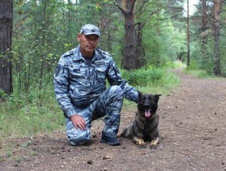 Овчарка из Красноярска нашла в тайге пропавшую женщину